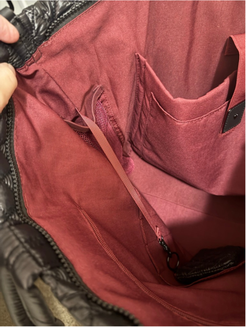 HeartLove by Charo Black Quilted Tote Bag w/Coin Pouch and Crossbody Strap NWT - Picture 9 of 11